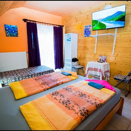 Homestay Arpi-ria Ueduelohaz Balatonfured