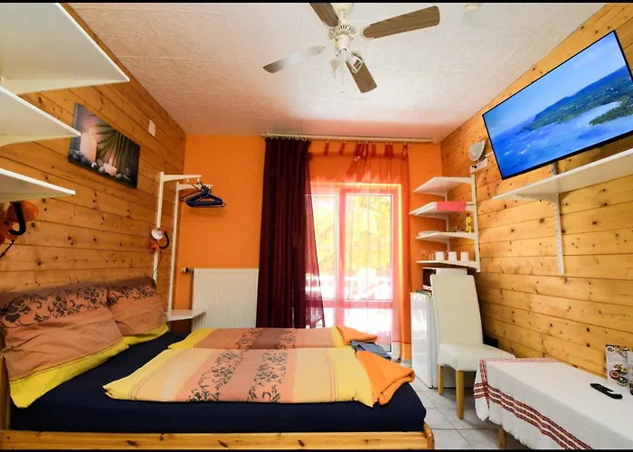 Arpi-ria Ueduelohaz Homestay